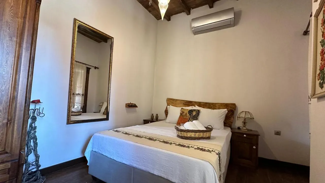 Cunda Konak Nazimaki Ayvalik Hotel