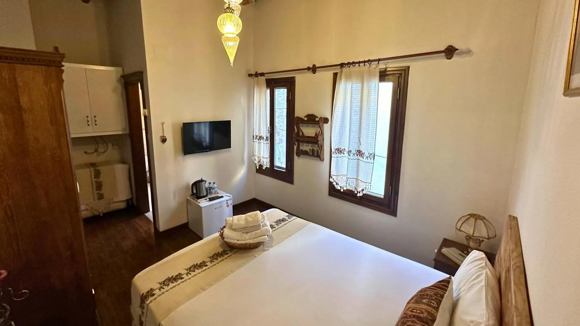 Cunda Konak Nazimaki Ayvalik