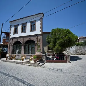 Mahzen Otel