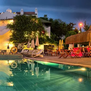 https://golden-gate.kusadasihotels.org